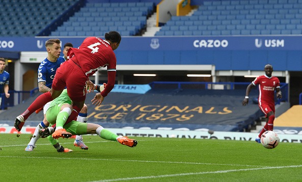 صعود لیورپول به جایگاه دوم پس از برتری مقابل شفیلدیونایتد
