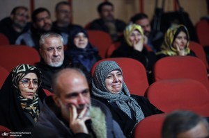 آئین رونمایی از کتاب «جنگ و دولت»؛ خاطرات سید محمد صدر