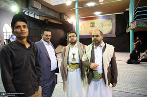 بازدید میهمانان خارجی جهت شرکت در مراسم رهبر شهید از حسینیه جماران
