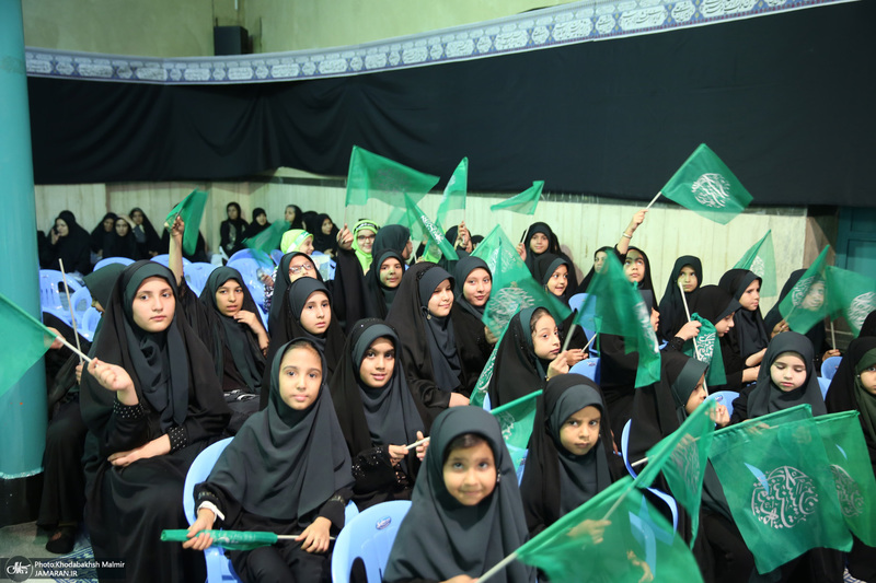 همایش جهانی سه ساله های حسینی در حسینیه جماران 1