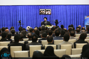 نشست فعالان حوزه تربیت آموزش و پرورش مازندران با سید حسن خمینی