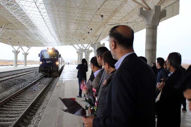 آنچه نخستین مسافران ایستگاه ارومیه از سفر با قطار می گویند