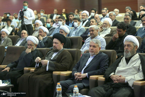 دیدار رئیس و کارکنان موسسه‎ تنظیم و نشر آثار امام خمینی با سید حسن خمینی
