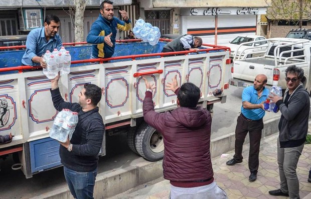 کمک دانشگاهیان یزد به مناطق سیل زده ارسال شد
