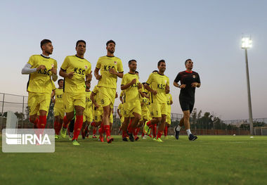 فولاد به مصاف پرسپولیس می رود