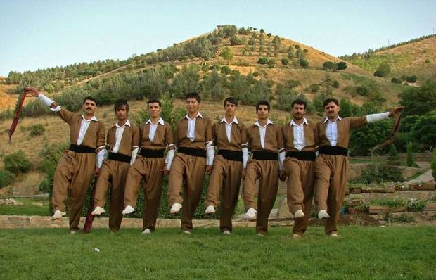 41 اثر به دبیرخانه دومین جشنواره 'هه لپه رکی' بانه ارسال شد