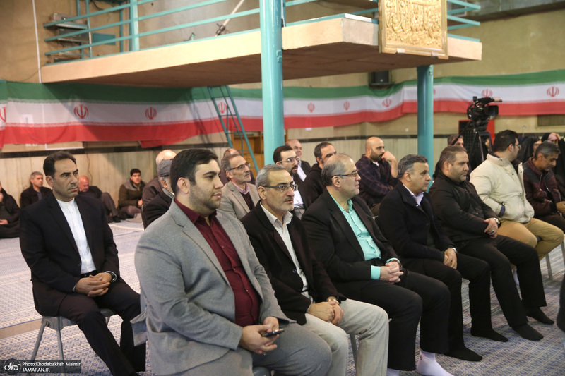 رونمایی از پرده نقالی خوانی (امام مردم) در حسینیه جماران