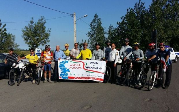 برگزاری جشنواره روز دریای کاسپین در بندرکیاشهر