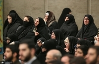 تصاویری از دیدار مسئولان نظام، نمایندگان کشورهای اسلامی و اقشار مختلف مردم با رهبر انقلاب (9)