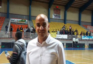 سرمربی سپاهان: تیم خاتم اردکان بازی پایاپایی را انجام داد