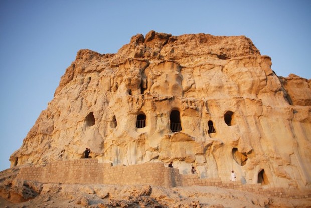 غار خوربس قشم آیینه تمام نمای حضور ایرانیان در خلیج فارس