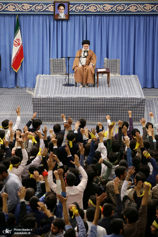 دیدار هزاران نفر از دانشجویان و دانش‌آموزان با رهبر معظم انقلاب