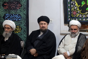 عزاداری شهادت حضرت فاطمه(س) در بیت آیت الله دوستی زنجانی با حضور سید حسن خمینی