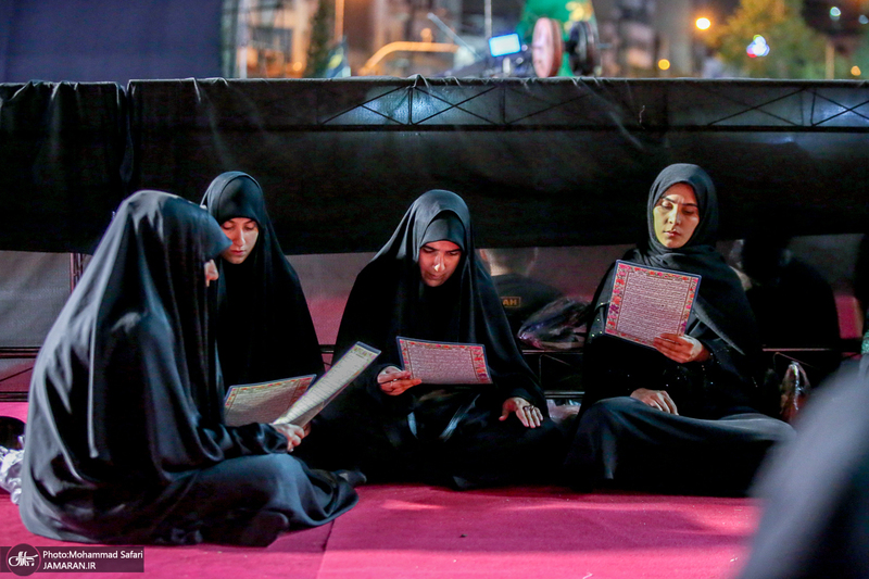 تجمع میدان انقلاب