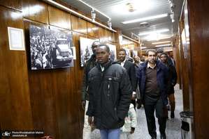 بازدید جمعی از طلاب دانشجو کشور سودان از بیت امام خمینی در ایام دهه فجر