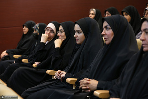 مراسم تجلیل از فعالان نهج‌البلاغه در حرممطهر امام خمینی (س)