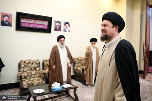 حاشیه تجدید میثاق اعضای مجلس خبرگان رهبری با آرمان های امام خمینی (س)