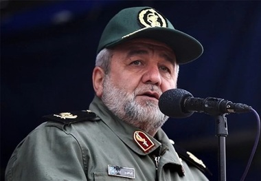 جباری، مشاور فرمانده کل سپاه: ما هنوز در شرایط جنگی هستیم/ صهیونیست‌ها می‌خواهند شکست تاریخی خود را بپوشانند/ حمله به العدید نشان دادیم اگر ادامه بدهند موشک ما همه جا می‌تواند فرود آید/ اگر رژیم صهیونیستی جنگ را ادامه دهد، اراضی اشغالی را شخم می‌زنیم