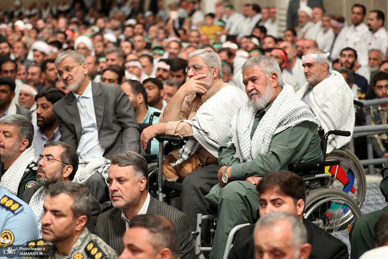 دیدار پیشکسوتان و فعالان دفاع مقدس و مقاومت با رهبر انقلاب