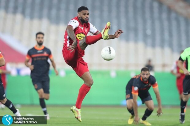 شوک به پرسپولیس؛ لوکادیا از ایران رفتنی شد