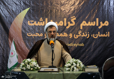 فاضل میبدی: در جامعه‌ای که عدالت اجتماعی قوام نداشته باشد، دین هیچ معنایی نمی‌دهد/ یکی از ارکان مهم حفظ هر حکومت، دقت روی بیت‌المال است/ جایی که سفره خالی است، ایمان نخواهد آمد/ داشتن خانه برای یک انسان، از داشتن مسجد برای یک مسلمان مهمتر است