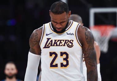 شکایت یک عکاس از فوق‌ستاره NBA

