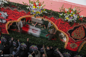 مراسم تشییع پیکرهای مطهر 100 شهید گمنام در تهران-5