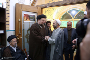 مراسم ختم همسر شهید آیت الله سید مصطفی خمینی (ره) -3