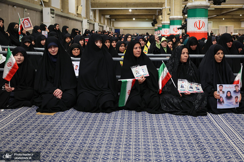 دیدار دانش‌آموزان و دانشجویان با رهبر معظم انقلاب