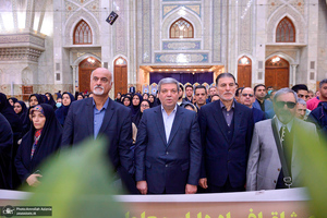 تجدید میثاق رئیس سازمان بهزیستی و جمعی از توان یابان با آرمان های حضرت امام خمینی (س)