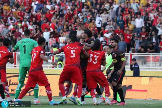 بازی پرسپولیس - تراکتور 3-0 به سود قرمزهای پایتخت