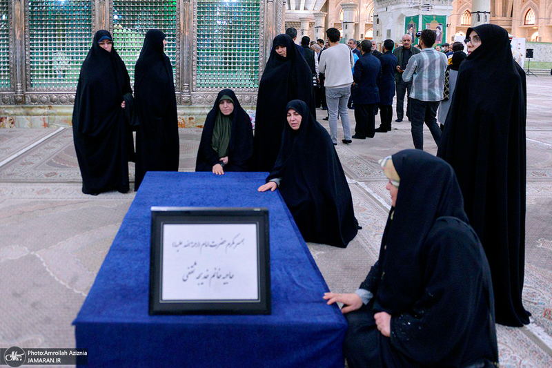 تجدید میثاق رئیس و مدیران ارشد بنیاد شهید و امور ایثارگران با آرمان‌های امام خمینی (س)