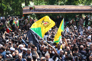 مراسم تشییع آیت الله رییسی و همراهانش-2