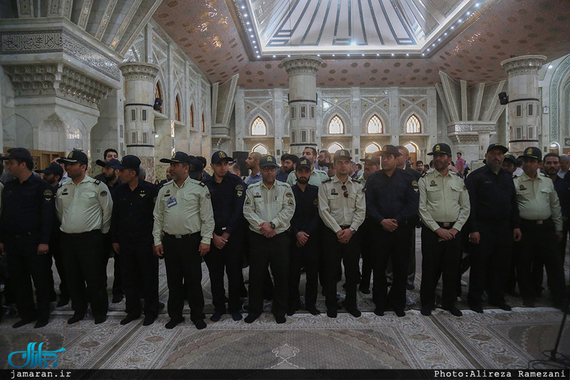 تجدید میثاق شهردار تهران و اعضای شورای شهر با آرمان های امام(س)