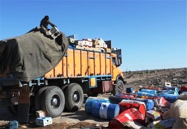 تریلی حامل 2.5 میلیارد ریال کالای قاچاق در سمنان توقیف شد