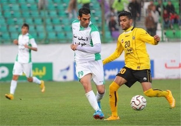 ذوب‌آهن قنبری را به منصوریان نمی‌دهد
