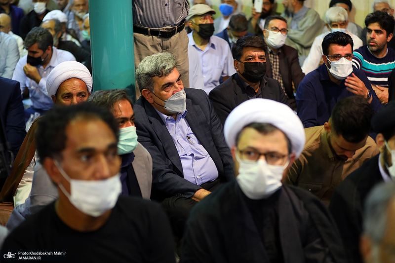 مراسم وداع با پیکر حجت الاسلام و المسلمین سید محمود دعایی در حسینیه جماران -3