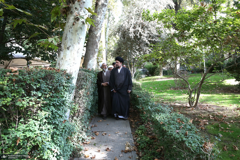 آیین رونمایی  از فصلنامه گواه در مرکز اسناد انقلاب اسلامی