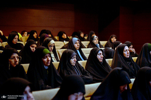 کنگره بزرگداشت شهدای سنگرسازان بی سنگر استان تهران در حرم امام خمینی (س)