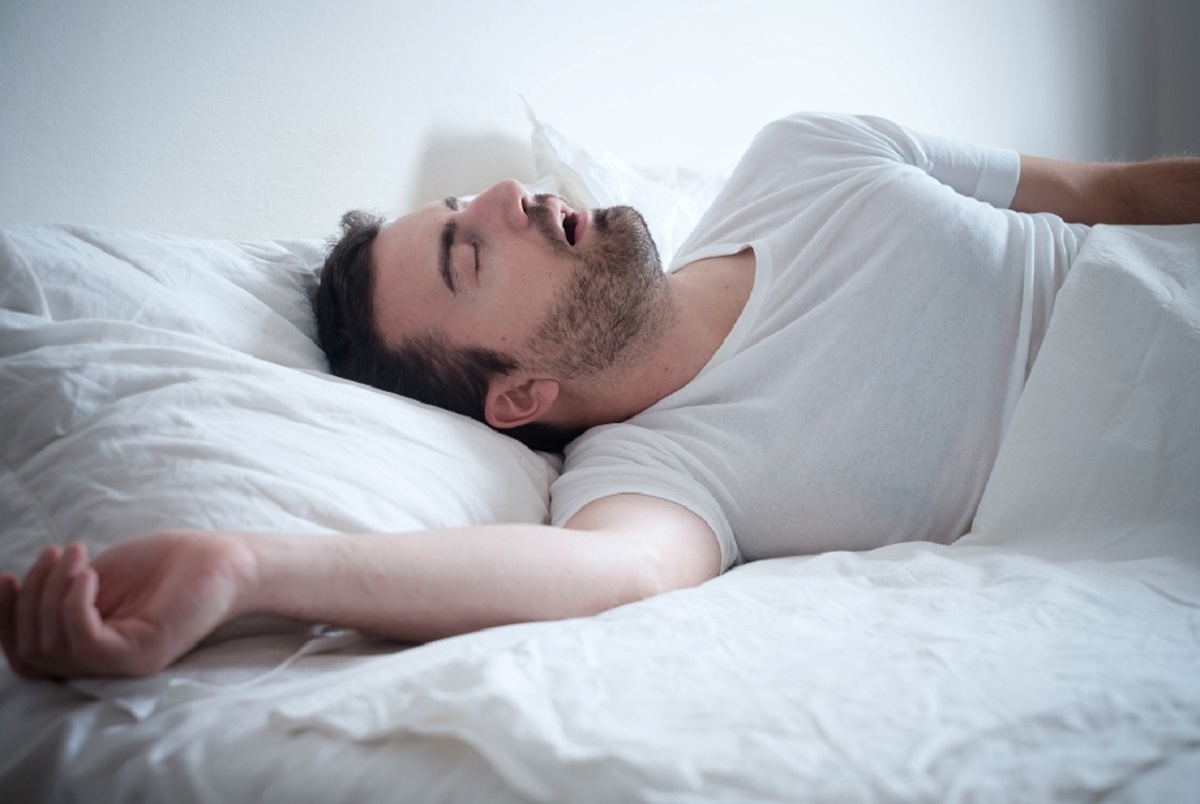 بررسی علمی اثرات مخربی که قرنطینه بر کیفیت خواب افراد دارد