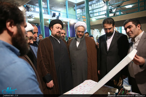 بازدید سید حسن خمینی از کارگاه هنری "یار و یادگار" در حسینیه جماران