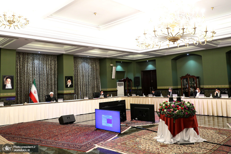 جلسه مشترک ستاد اقتصادی دولت و نمایندگان فعالان اقتصادی با حضور رییس جمهور