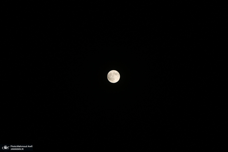 ماه گرفتگی امشب آسمان تهران