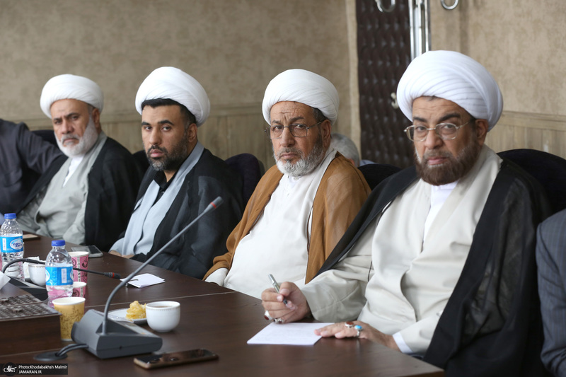 دیدار جمعی از علمای کشور عراق با رئیس موسسه تنظیم ونشر آثار امام خمینی