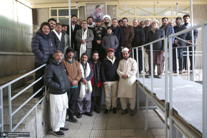 بازدید جمعی از گردشگران کشور پاکستان از بیت امام خمینی از جماران
