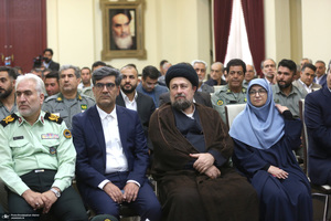 دیدار رئیس و مدیران سازمان حفاظت محیط زیست با سید حسن خمینی