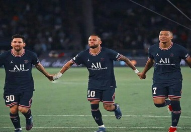 جنگ ستارگان در PSG/ مسی: نیمار را نفروشید