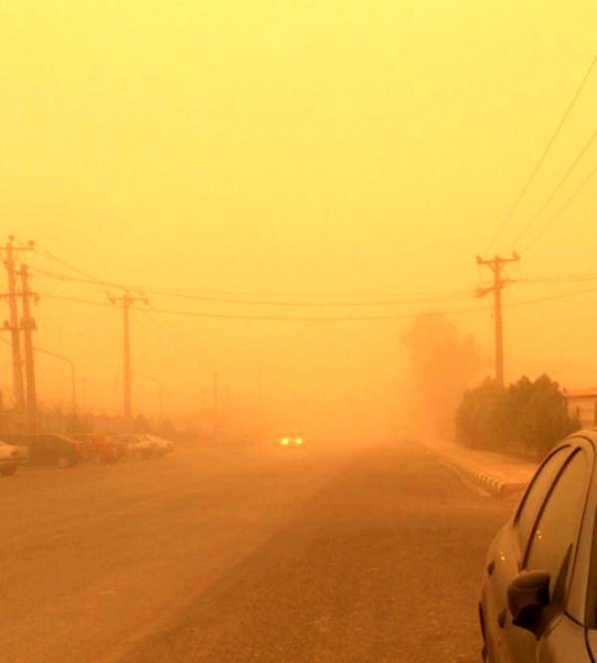 افزایش ریزگردها، هوای کرمانشاه را در وضعیت هشدار قرار داد