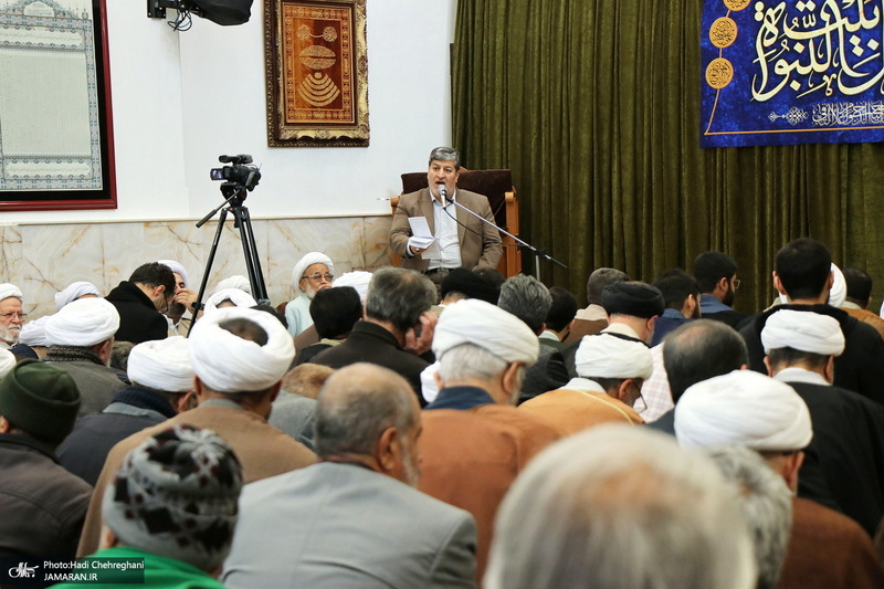 عمامه گذاری طلاب در روز عید مبعث توسط مراجع عظام تقلید‎‎