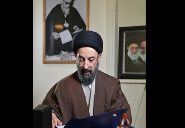 آیت الله طاهری خرم آبادی، مدیر مدرسه فقهی امام خمینی: اعتماد جوانان باید برگردد/ ملت ما نباید اعانه بگیر باشد/ باید تحریم های اساسی و مسأله سوئیفت و اف‌ای‌تی‌اف را حل کنیم